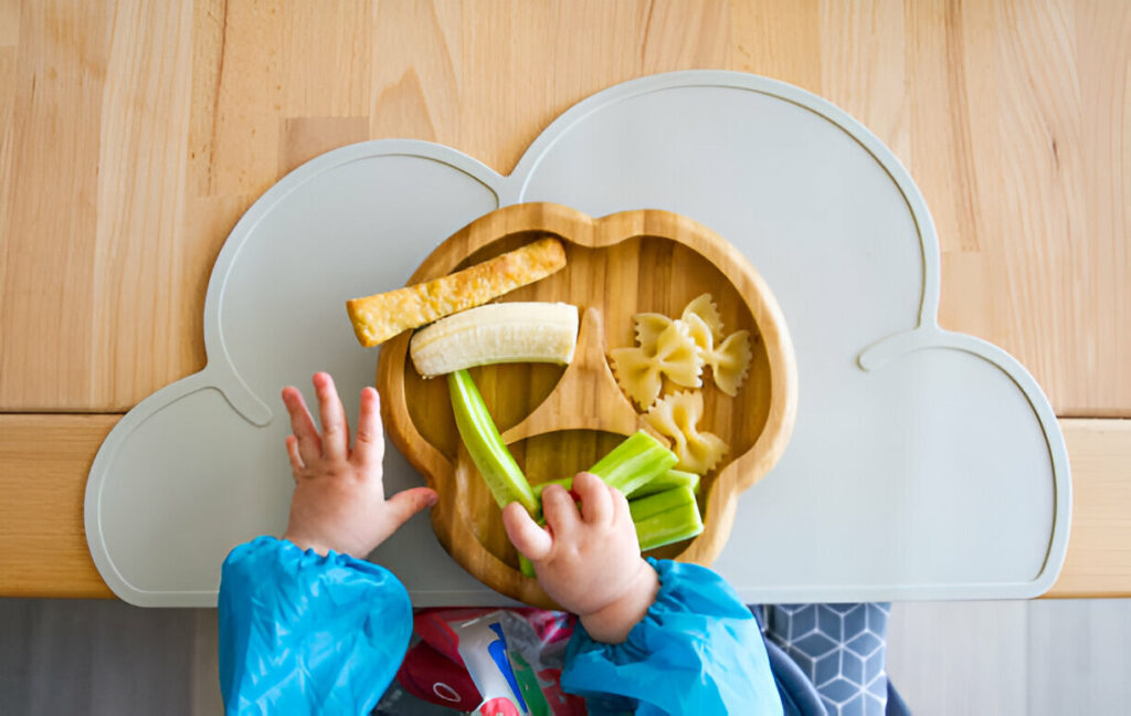 Ejemplo de plato con alimentos BLW Ejemplo de plato con alimentos BLW
